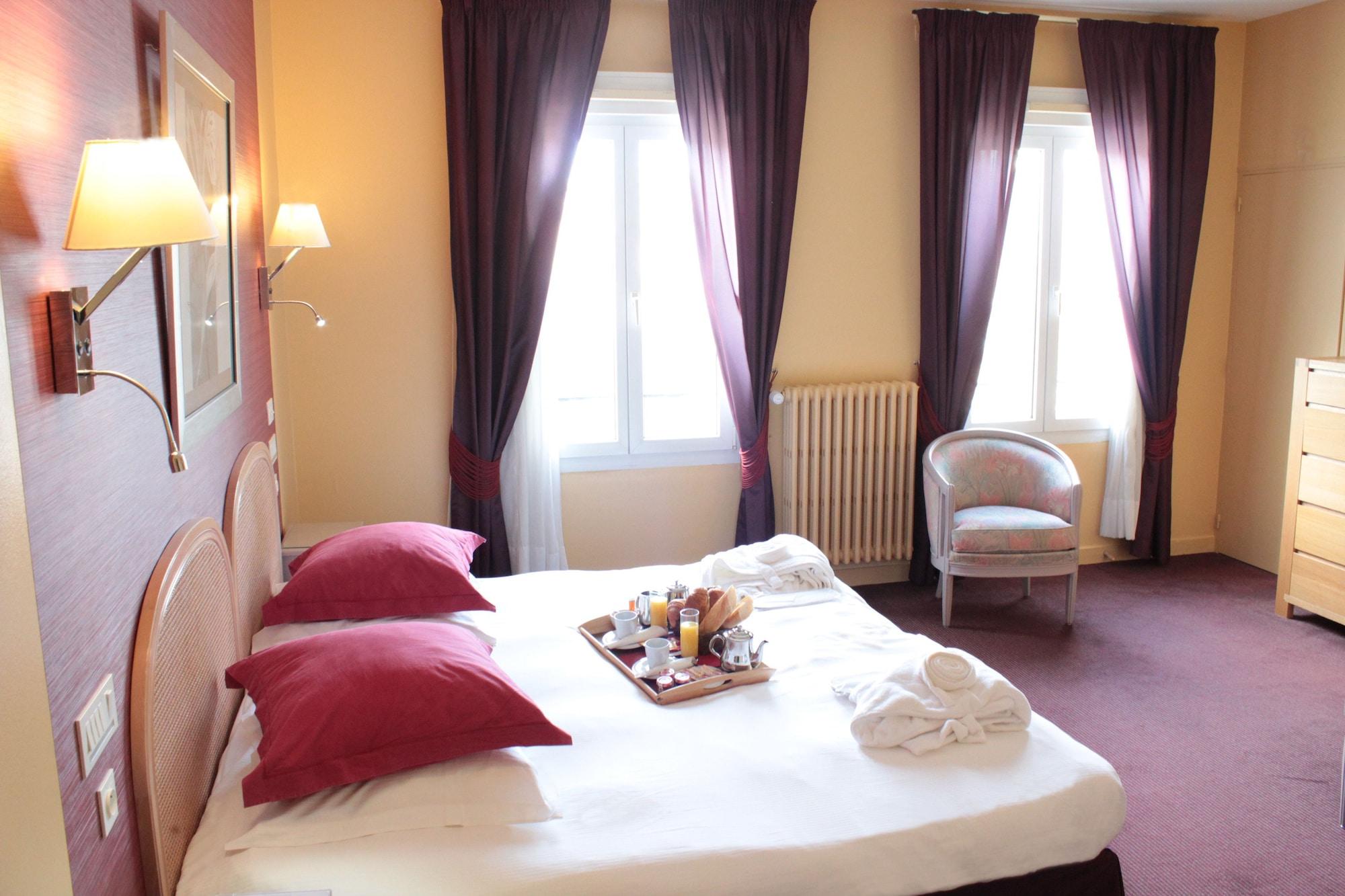 Grand Hotel De Courtoisville - Piscine & Spa, The Originals Relais Saint-Malo Exteriör bild